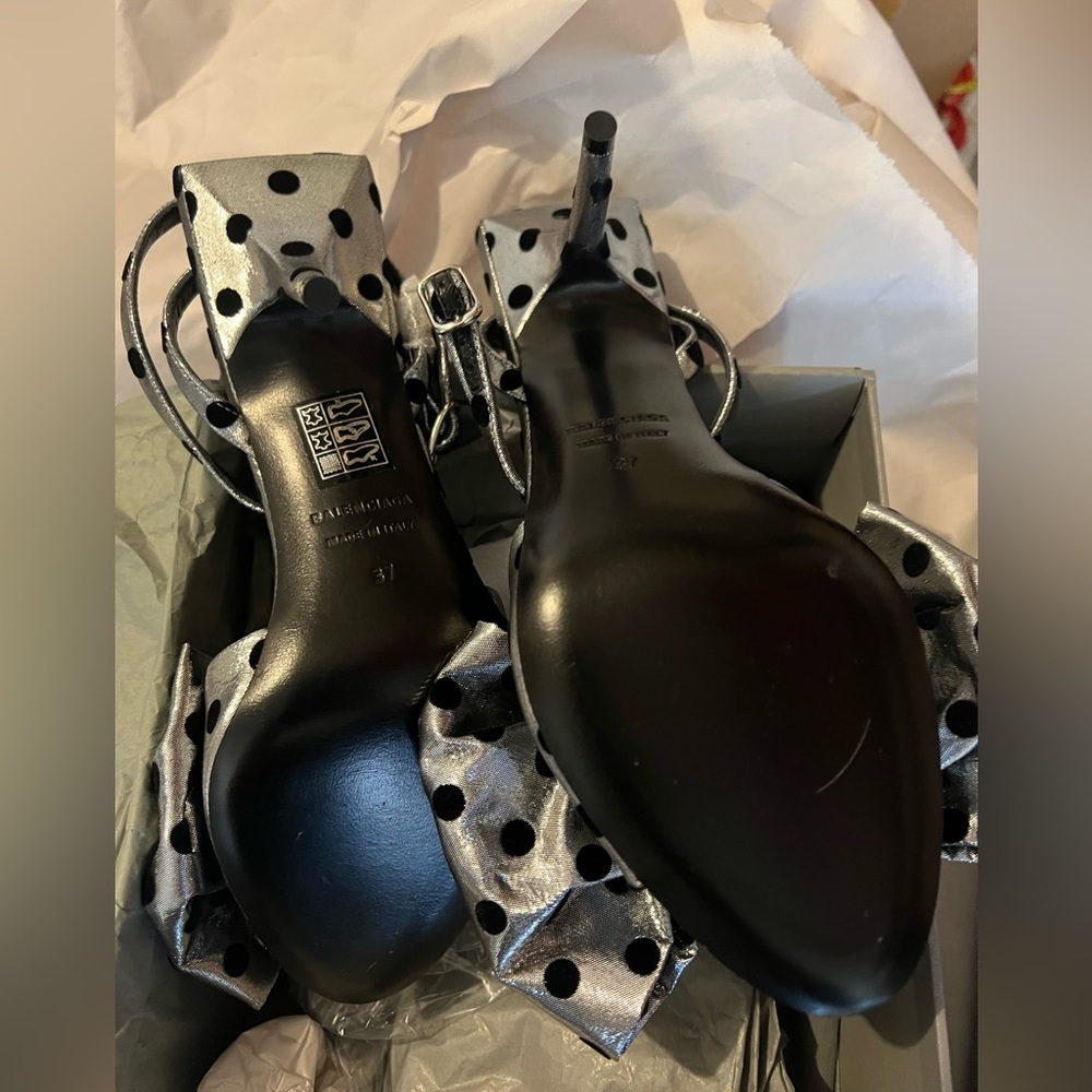 NWT BALENCIAGA Bow Sandal - Picture 2 of 4